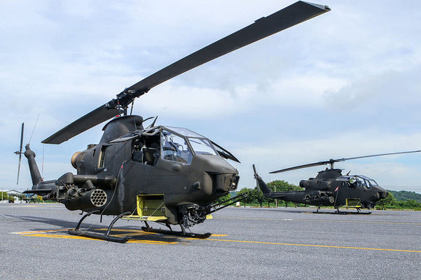 AIRPLANES & HELICOPTERS