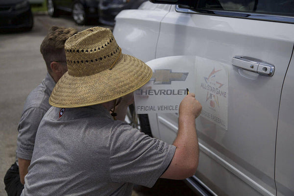 GRAPHICS & WRAPS
