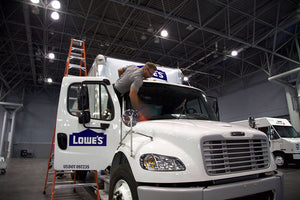 DELIVERY & TRANSPORT TRUCKS